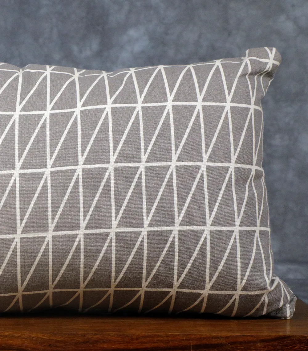 Mid Gray Parallel Line Stripe Print Cushion Cover