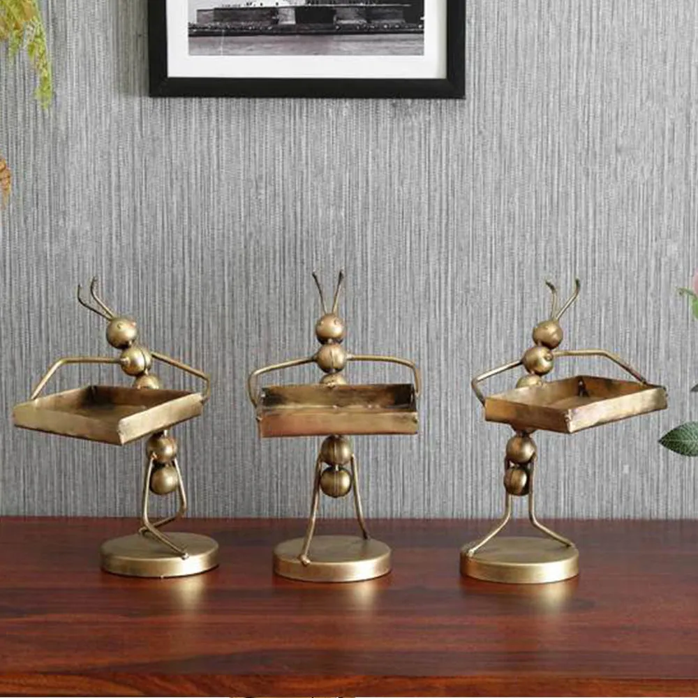 Miniature Musicians in Metallic Finish for Table Decor