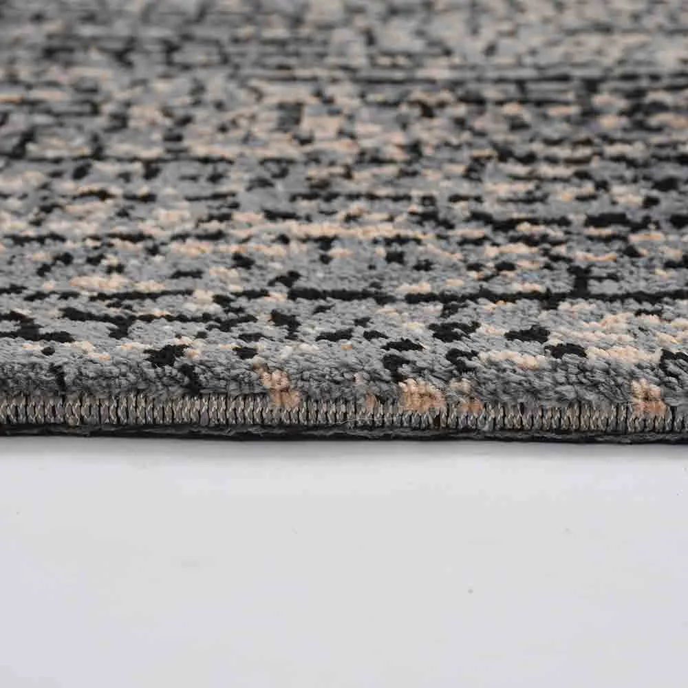 Minimalist Black and Grey Abstract Print Polyester Carpet 2X5