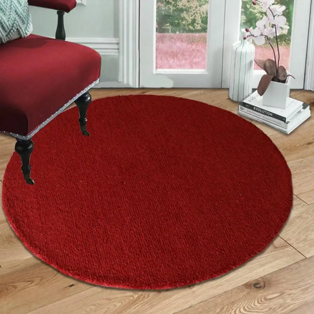 Minimalist Red Woolen Carpet 3 ft