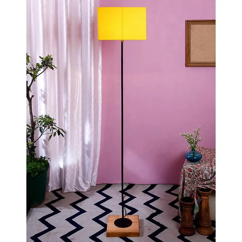 Minimalist Stick Floor Lamp With Wooden Base & Sqaure Shade White
