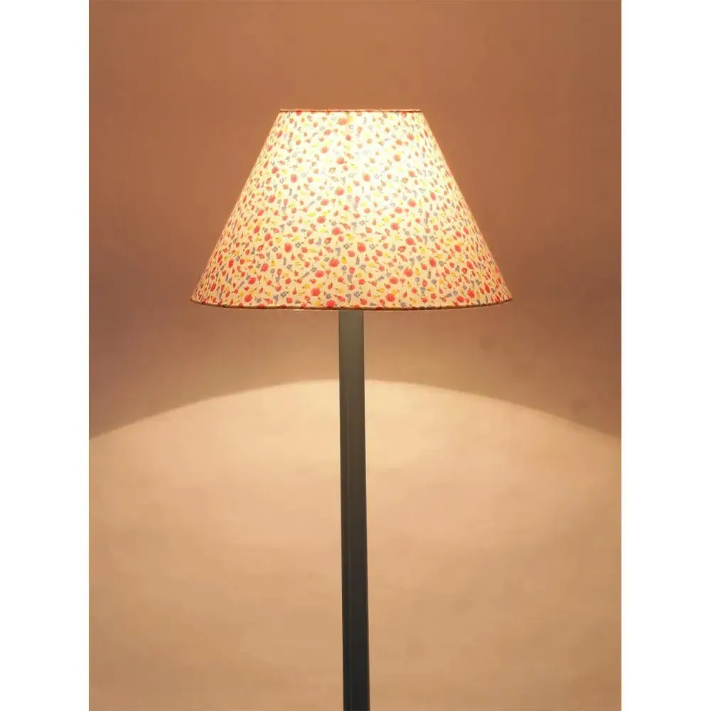 Minimalistic Floor Lamp