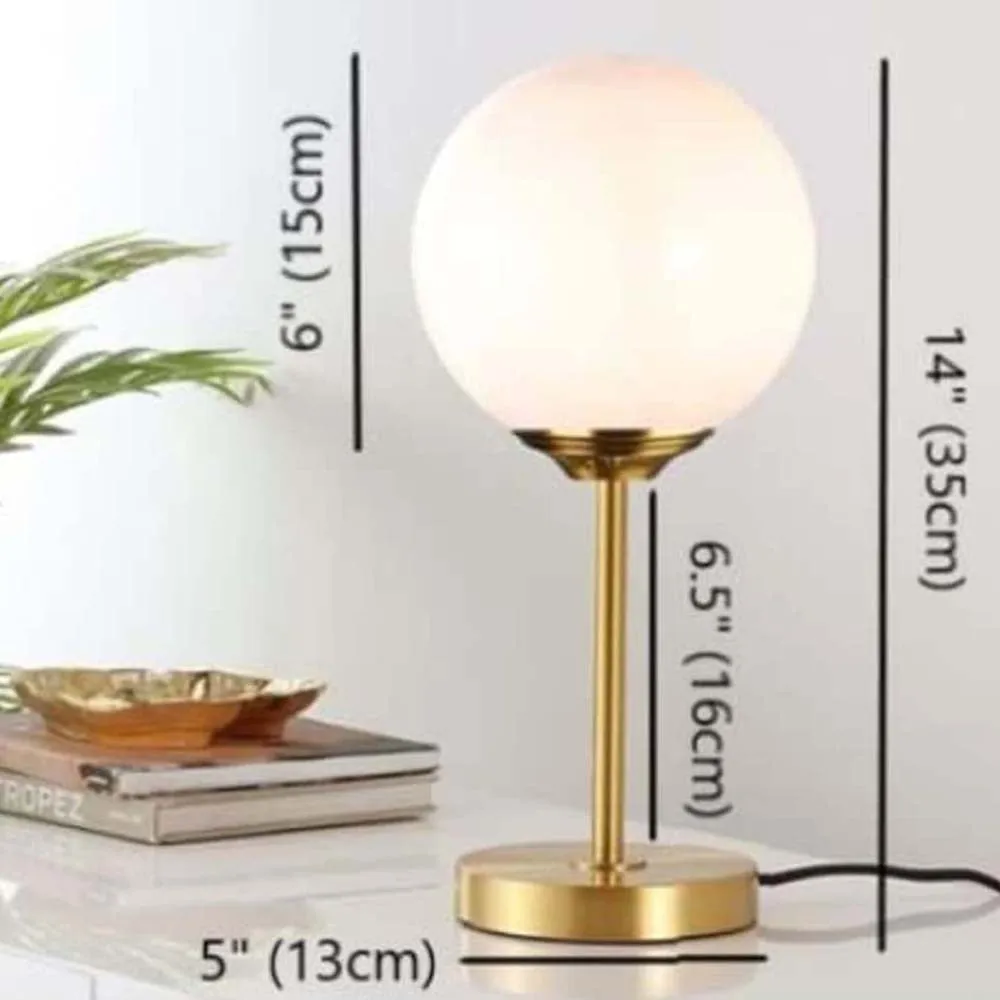 Modern classic Golden Stand Globe Table lamps