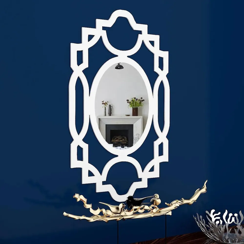 Modern Design Decorative Wooden Wall Mirror Regular ( 61CM X 38CM )
