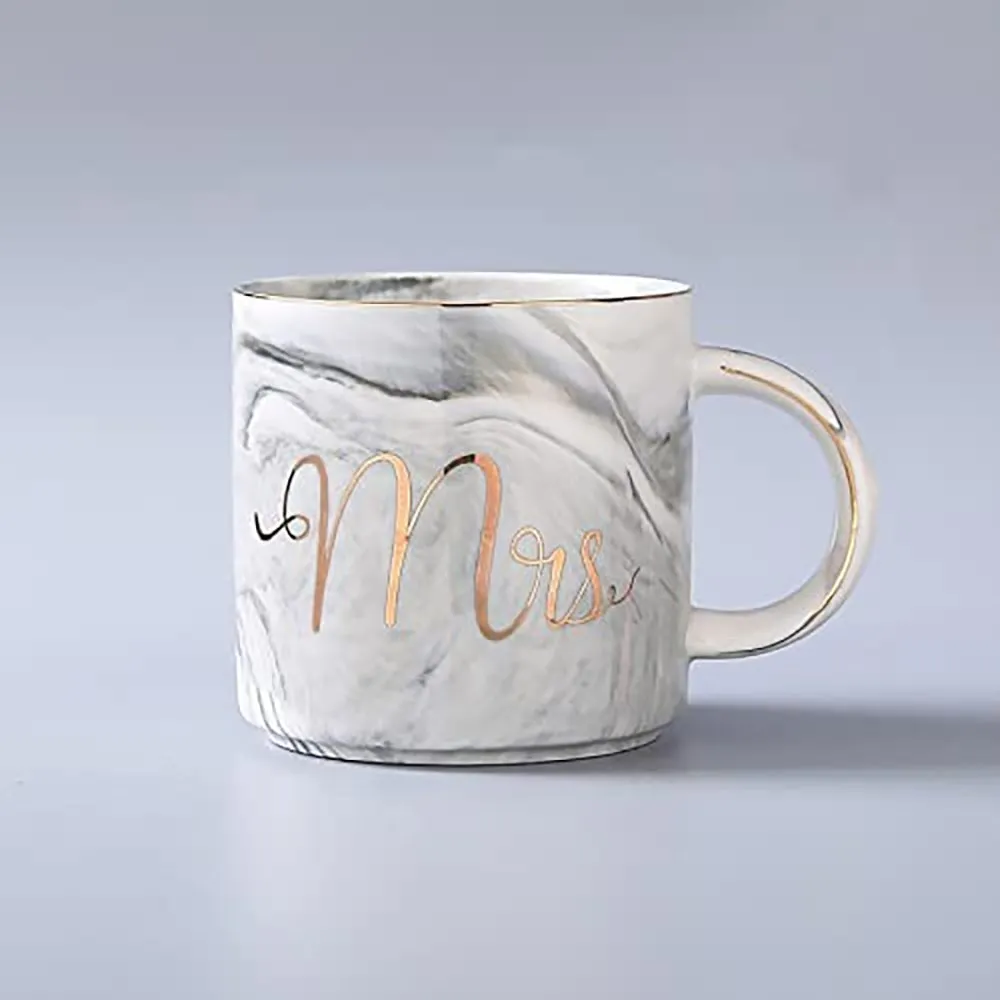 "Mr &amp; Mrs" Couple Coffee Mug Set of 2