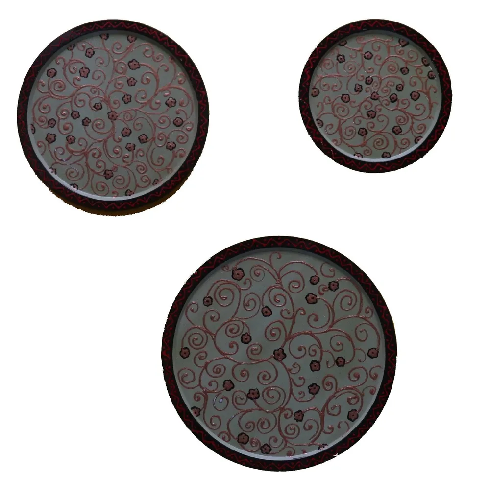 Pleasant Multicolor Design Art Set of 3 Wallplates