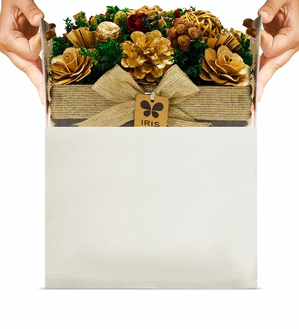 Potpourri Flowers with Wooden Box Gift Set for Valentine's Day