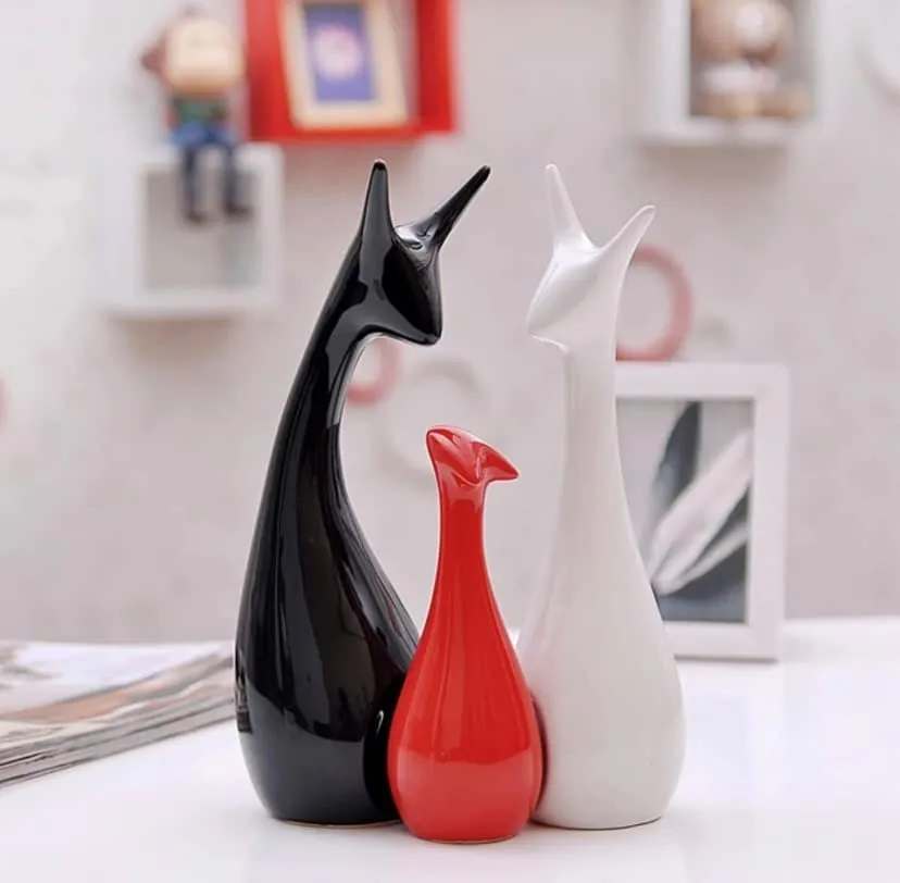 Premium Multicoloured Deer Family Table Decor
