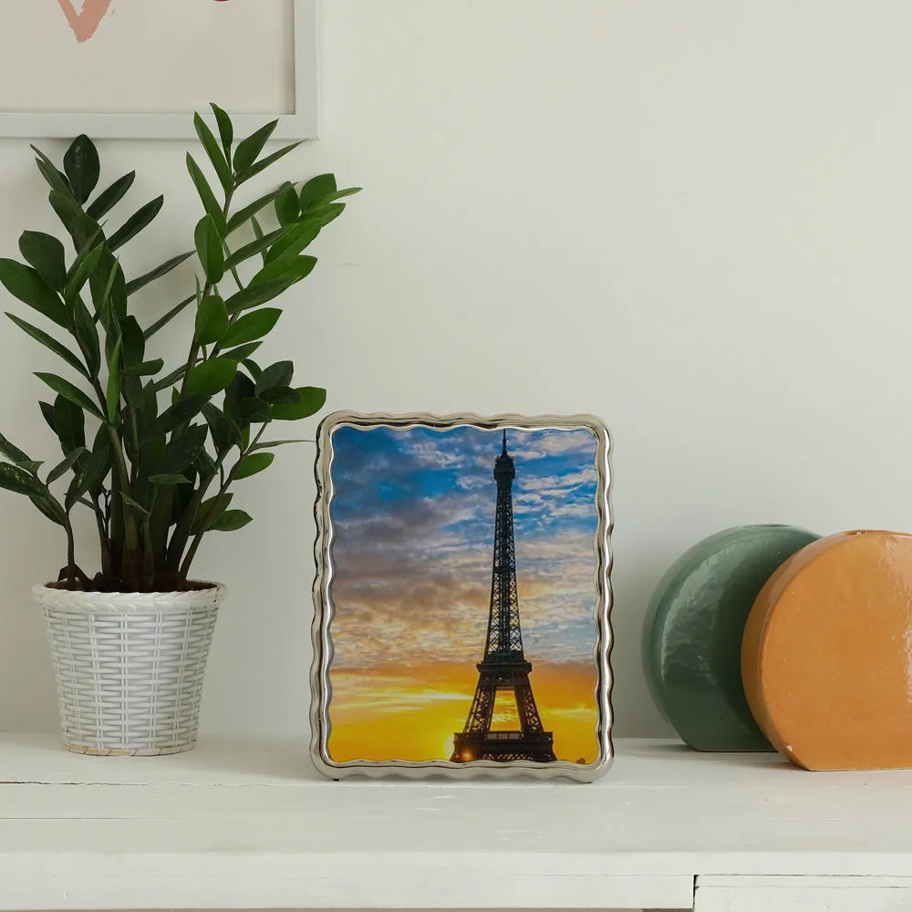 Premium Silver Ripple Picture Frame - Large
