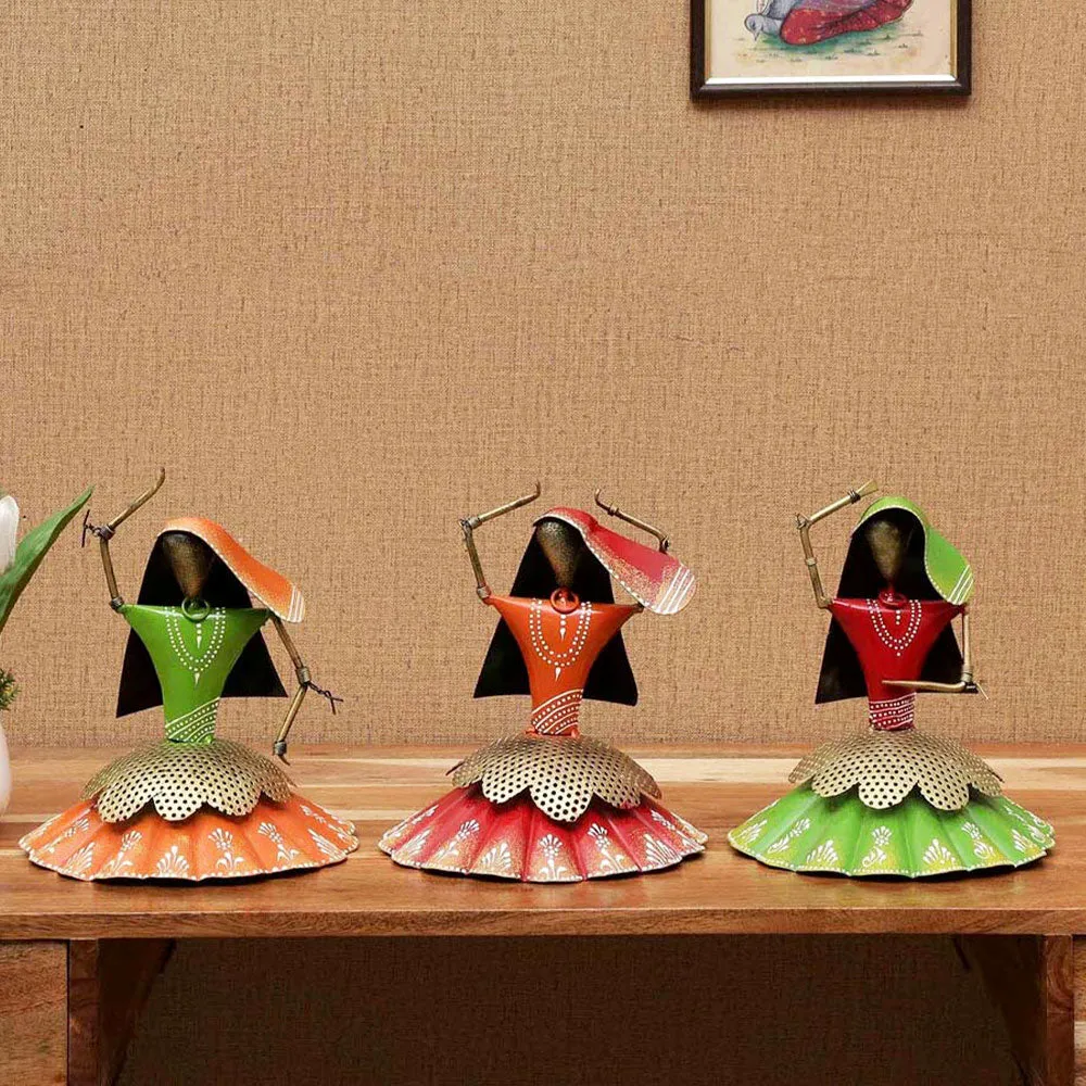 Pretty Dolls Musicians Figurines / Showpiece Set Of 3