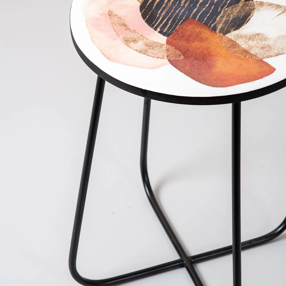 Printed Sleek Iron with Enamel Lustrous Side Table