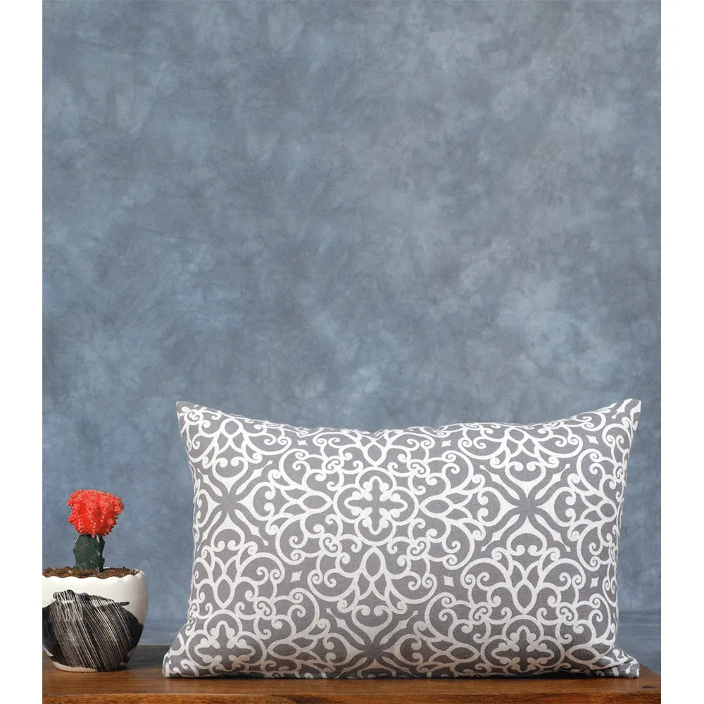 Rep White Pattern Cushion Cover