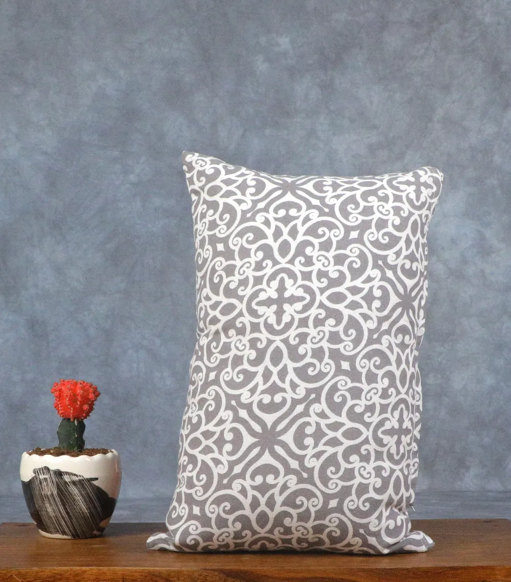 Rep White Pattern Cushion Cover