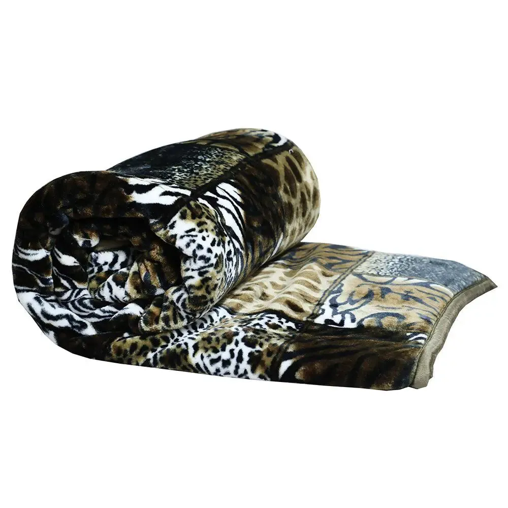 Rian Animal Print Green Double Mink Blanket