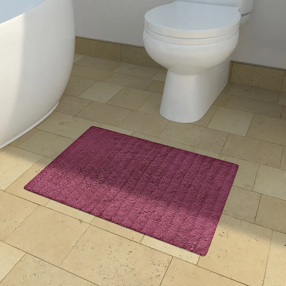 Ribbed Pattern High Absorbent Fuschia Bathmat