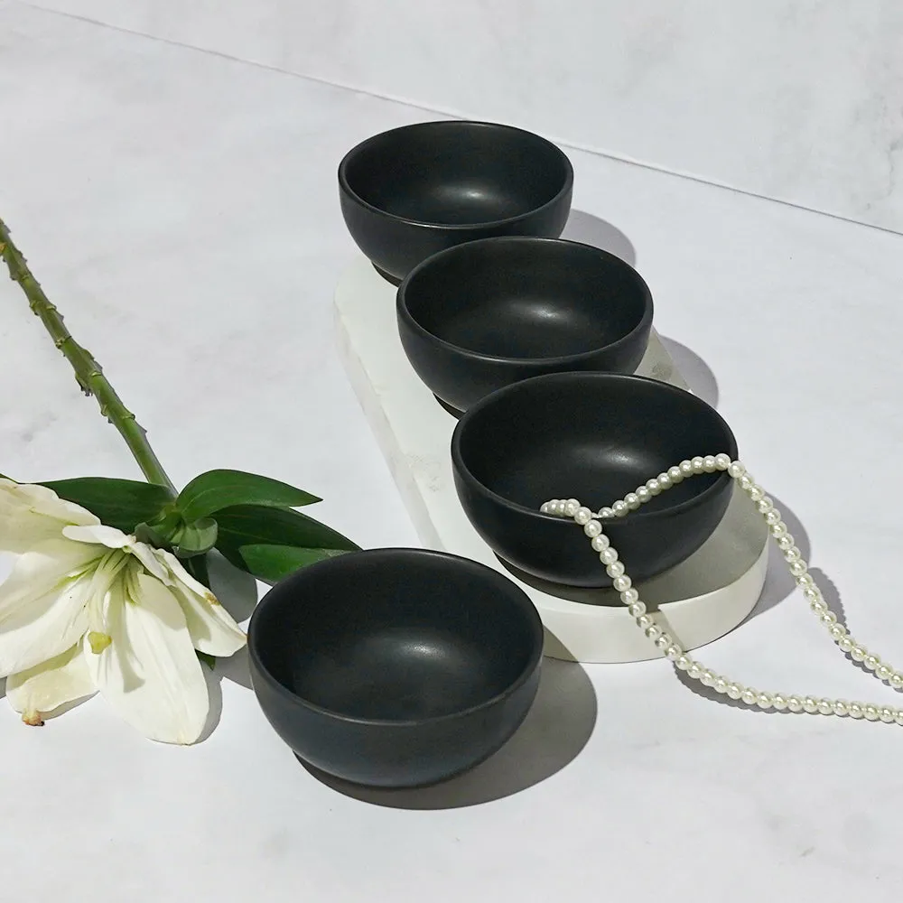 Rich Charcoal Ceramic Bowl Set Of 4