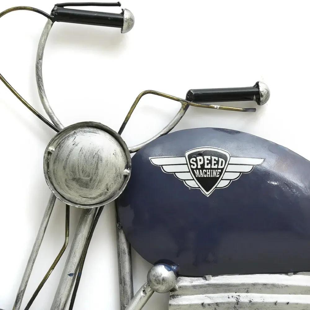 Robust Handcrafted Commando Metal Wall Decor