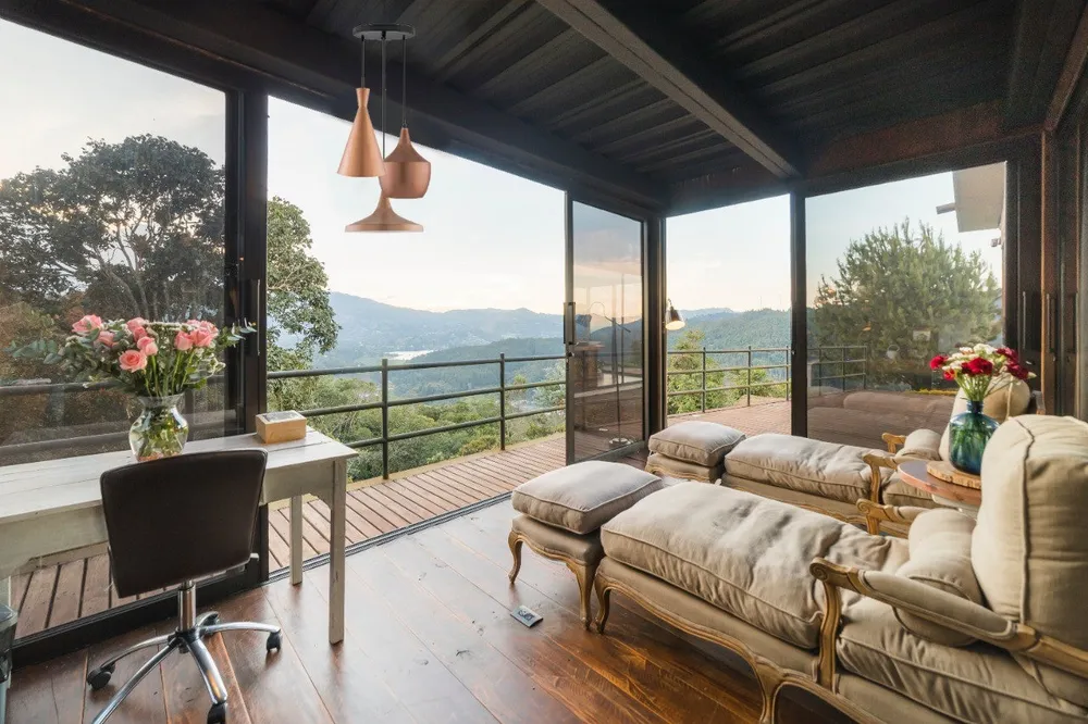 Rose Gold Charming Cluster Metal Ceiling Light (Bulb not included)