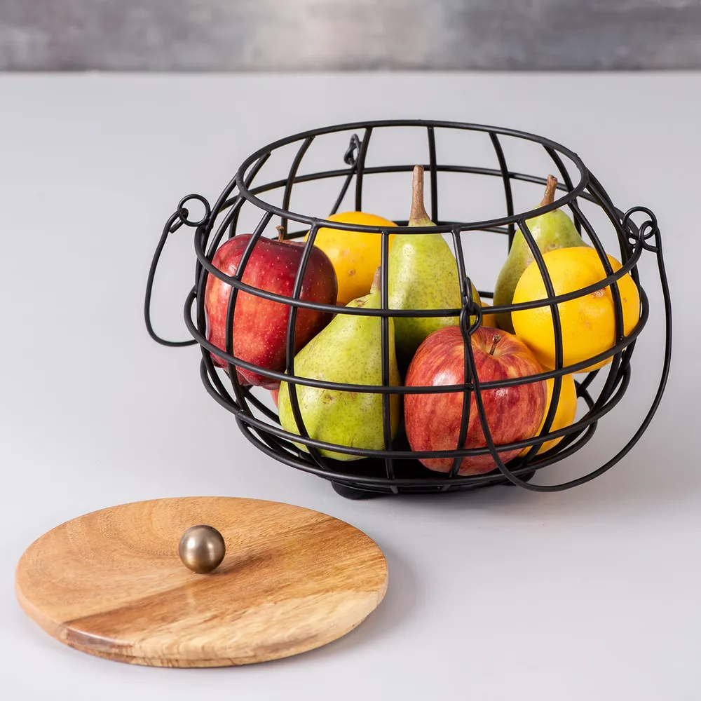 Round Gold Wired Wood Lid Metal Vegetable/Fruit Basket