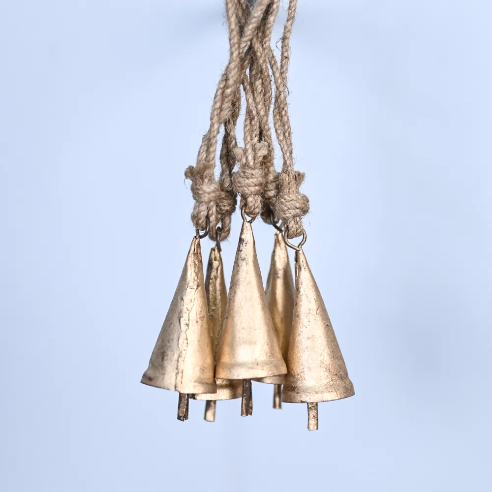 Rustic Vintage Festive Décor Handmade Tin Cow Bells With Jute Rope Set Of 5