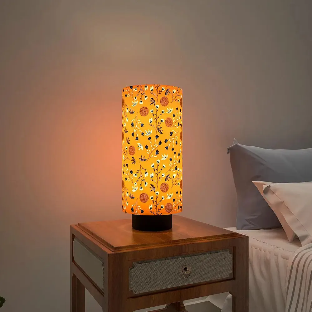 Scattered Floral Printed Round Table Lamp