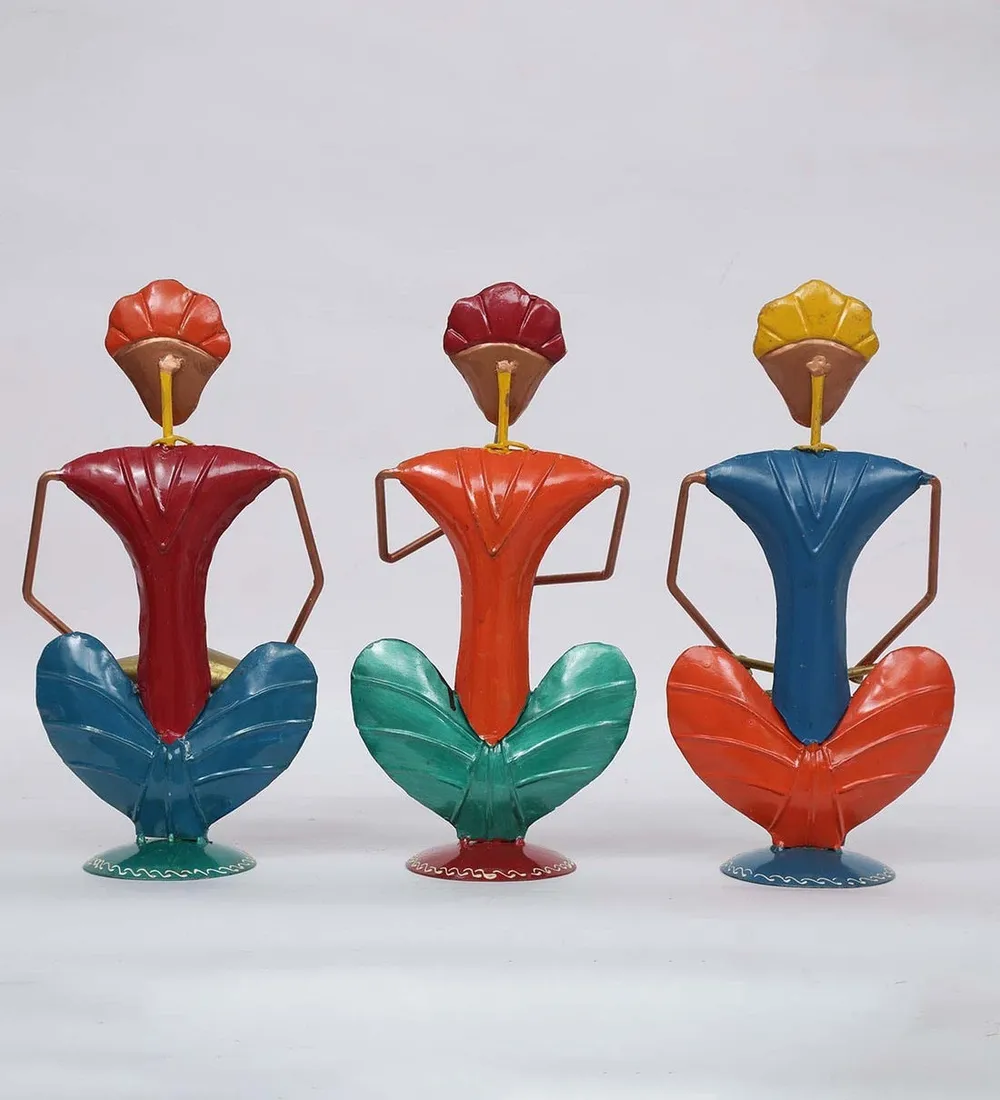 Seated Traditional Musicians Handcrafted Human Figurines / Showpiece Set Of 3