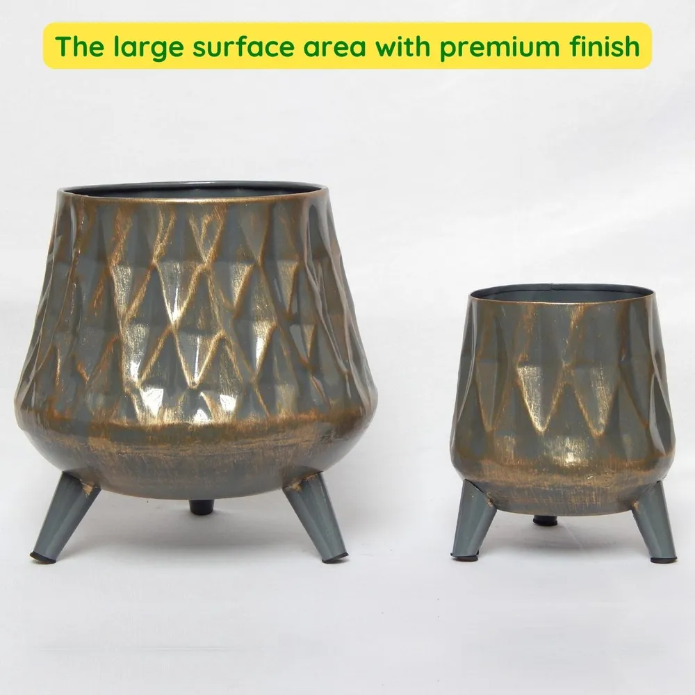 Set of 2 Grey Diamond-pattern Textured Indoor Metal Plant Stand with Pot