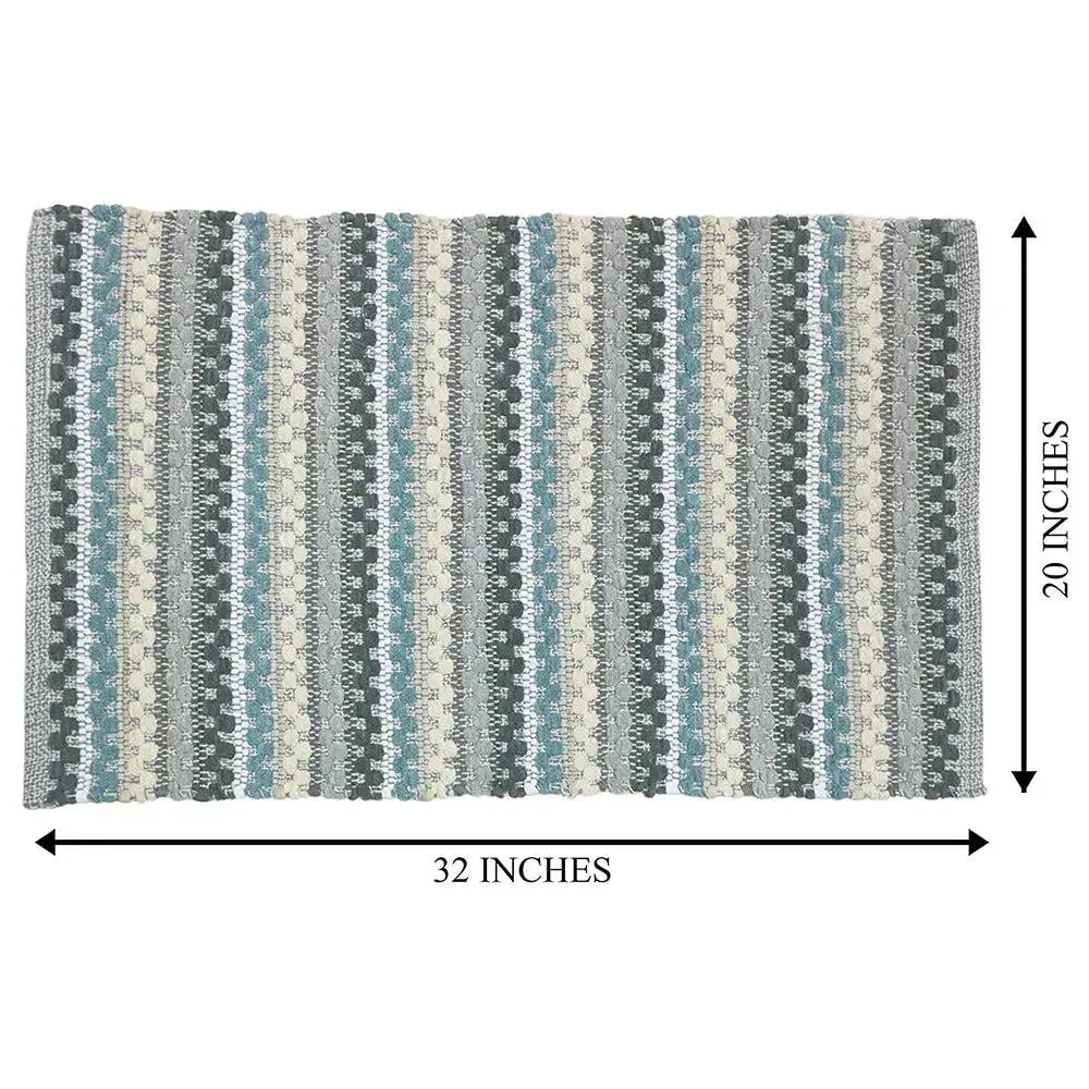 Shades Of Blue Traditional Pattern Handwoven Cotton Area Rug (20 x 32) Inches
