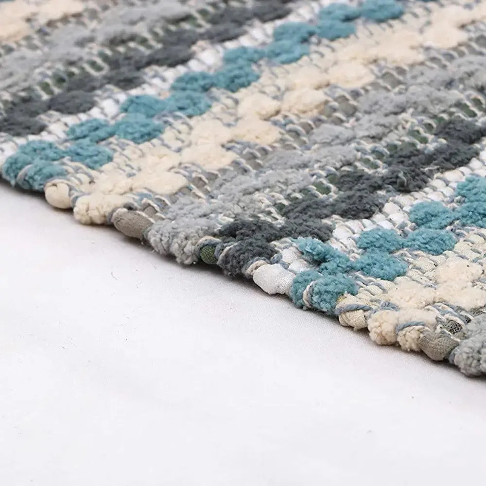 Shades Of Blue Traditional Pattern Handwoven Cotton Area Rug (27 x 45) Inches Single Piece