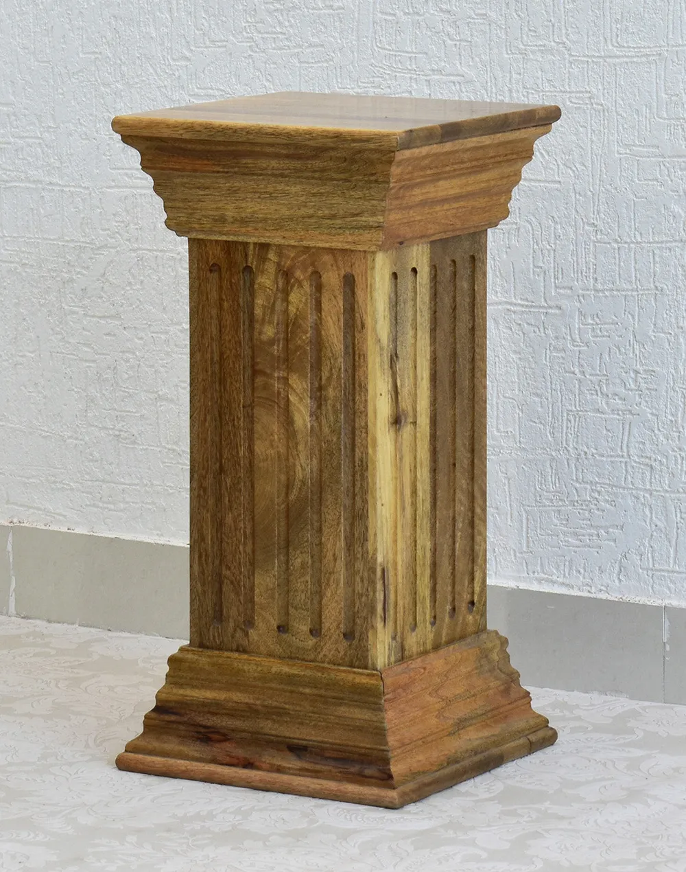 Sheesham Wood Natural Teak Multipurpose Pillar/ Lamp Stand Single Piece