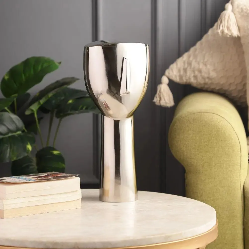 Silver Solid Human Figurine for Table Decor