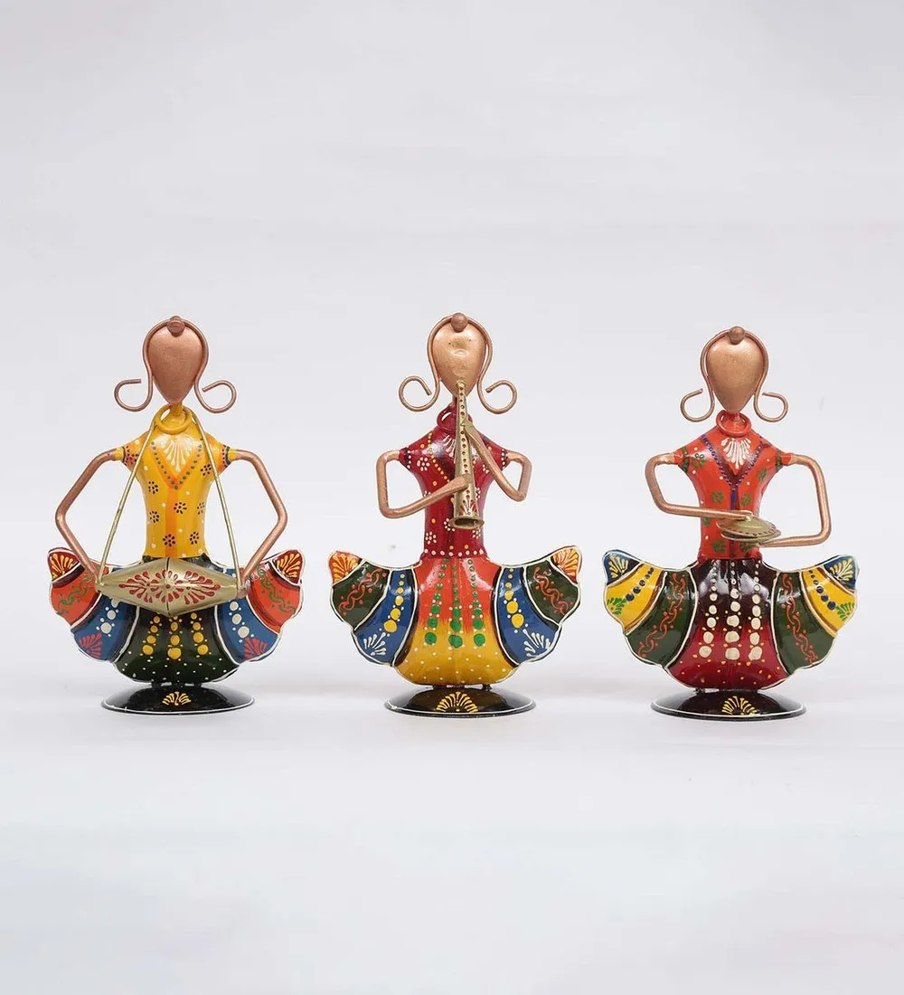 Sitting Colorful Traditional Dolls Metal Figurines / Showpiece Set Of 3