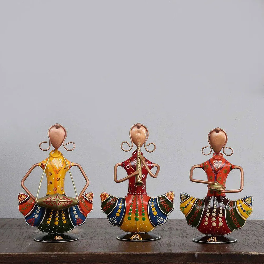 Sitting Colorful Traditional Dolls Metal Figurines / Showpiece Set Of 3