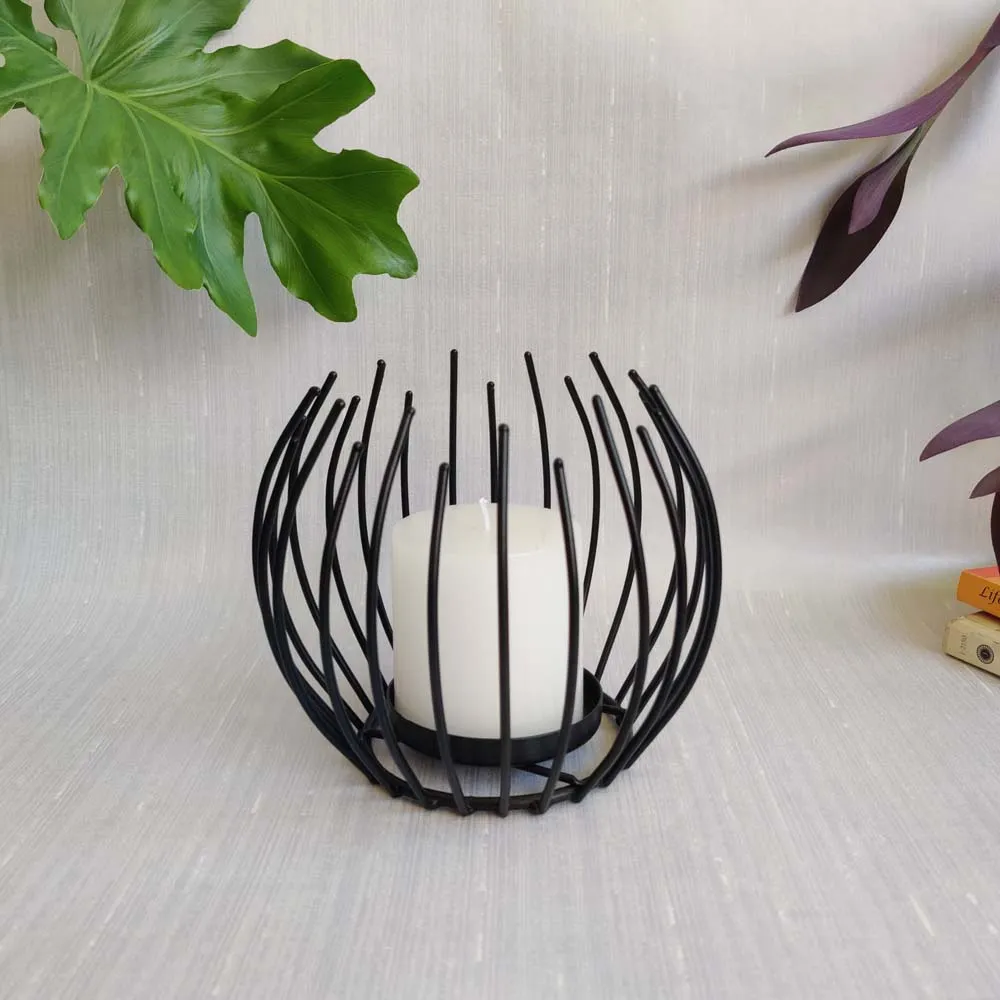 Sonsy Coal Black Radiating Candle Holder Single Piece