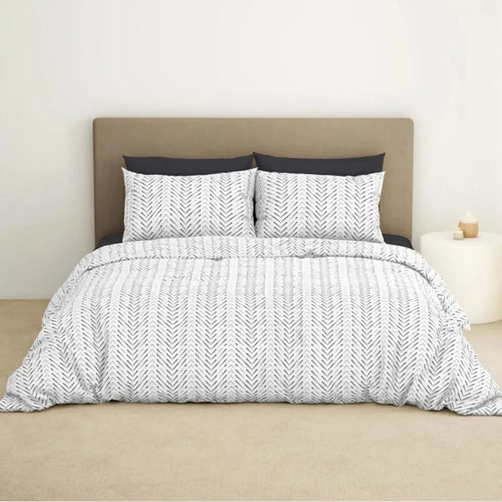 Spaces Geometric Vertical Lines Everyday Premium Dark Grey 100% Cotton Double Bedsheet