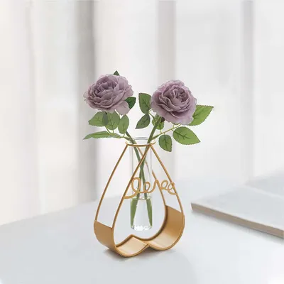 Sparkling Cordiform Ferric Base Vase