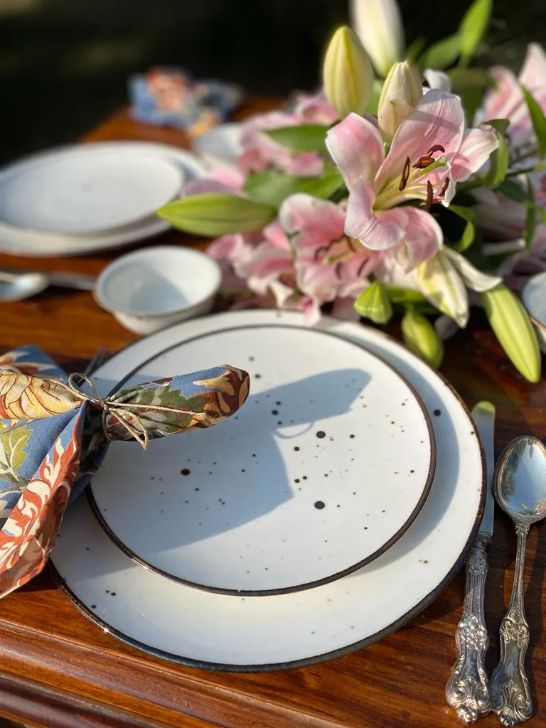 Sparkling White Porcelain Dinner Set Of 27