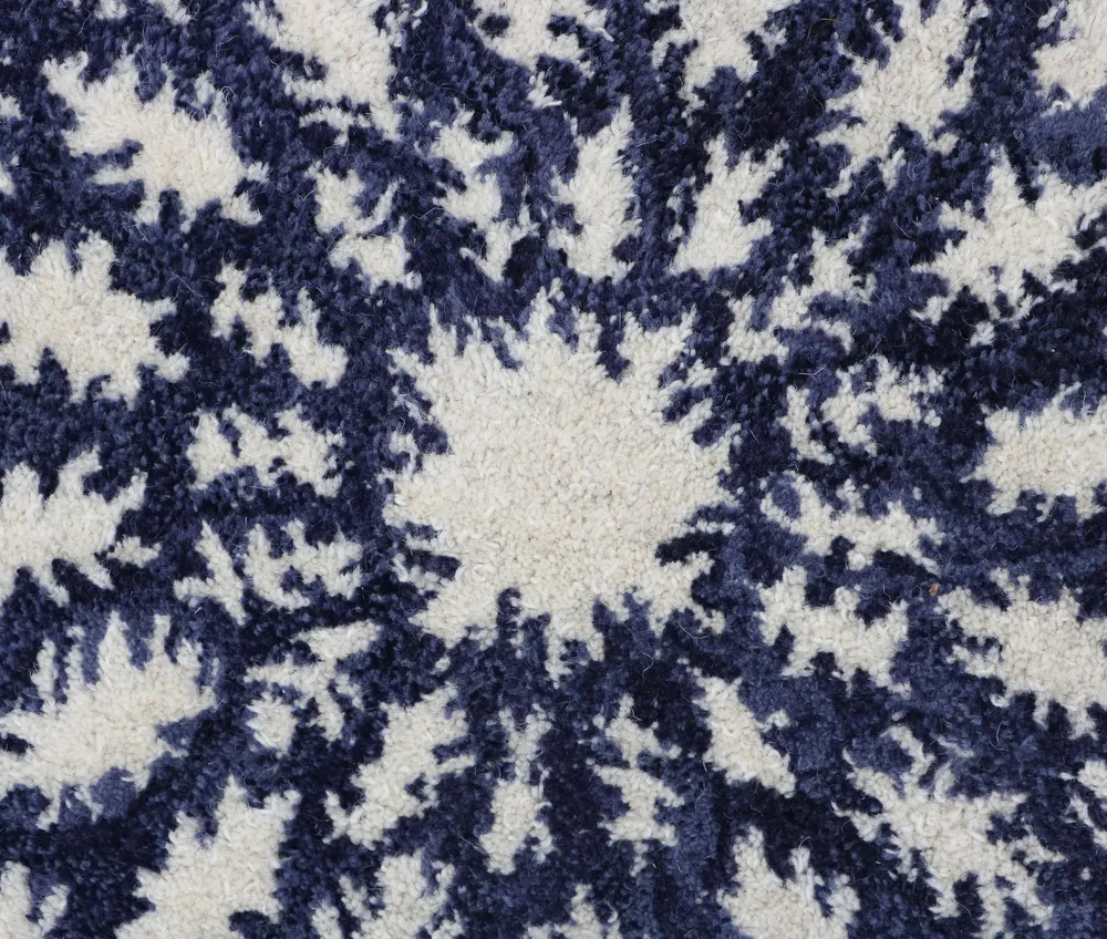 Spiral Blue & White Hand Tufted Round Woolen Carpet