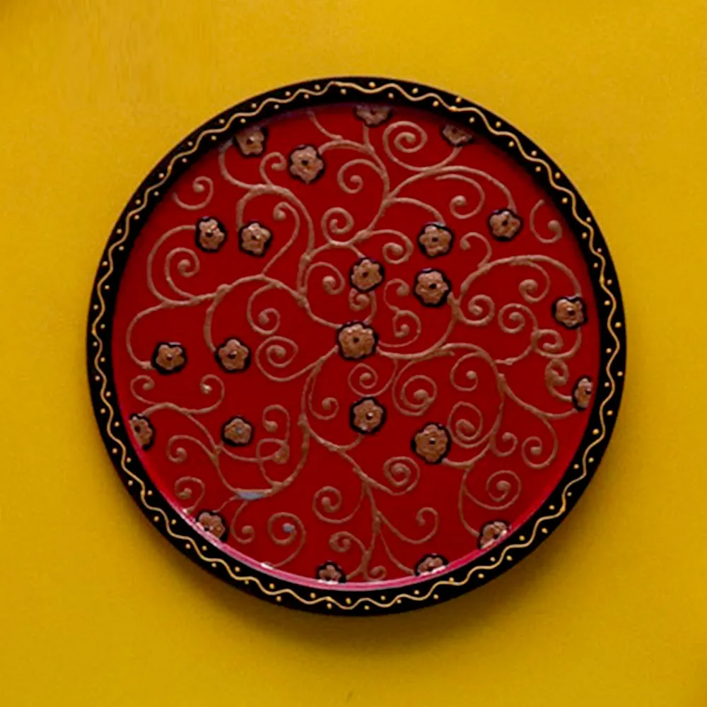 Sprouted Maroon Base Circular Set of 3 Wallplates