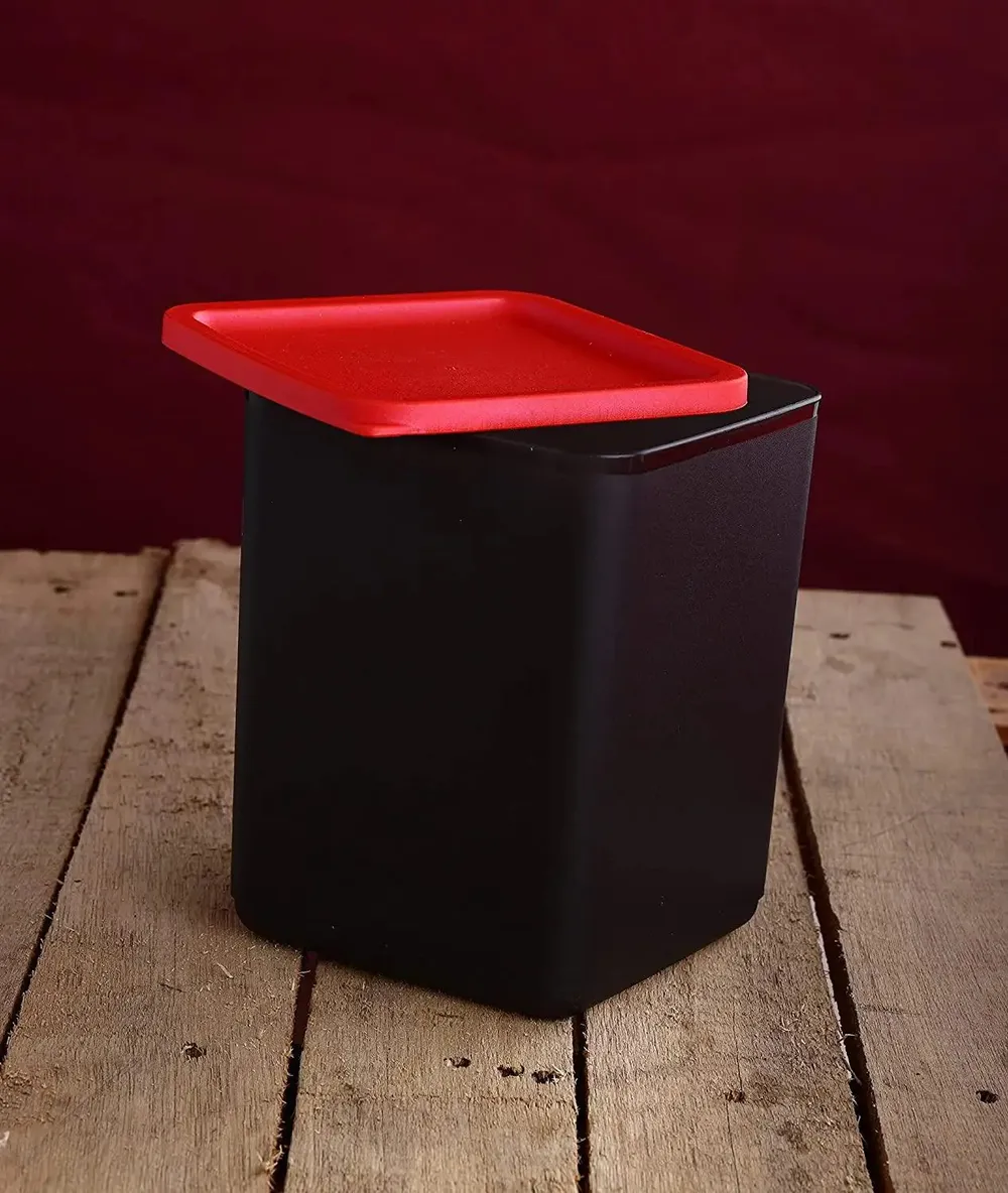 Standard Square Black Kitchen Storage Container With Pink Lid Set Of 4 (2 Litre)