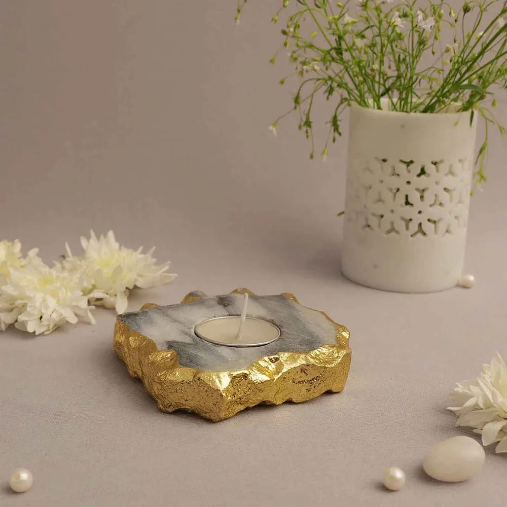 State-of-the-art Gold Foiled Marble Tealight Candle Holder