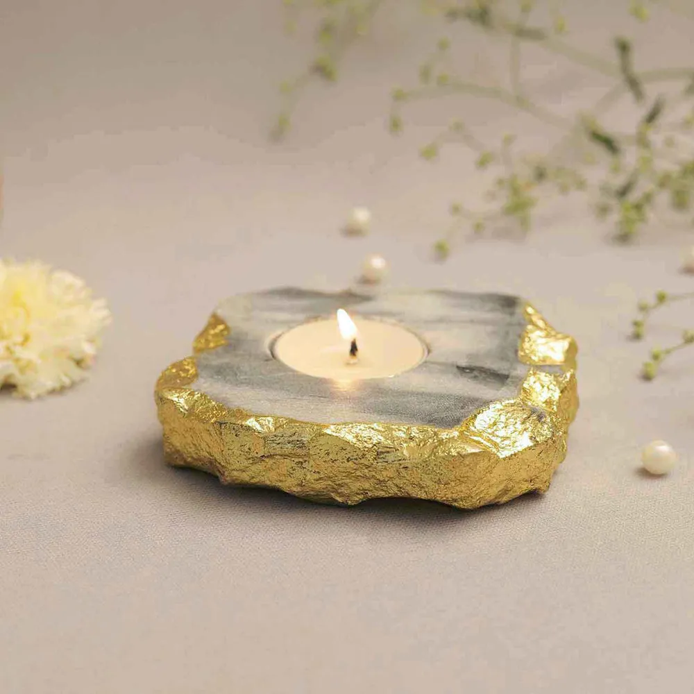 State-of-the-art Gold Foiled Marble Tealight Candle Holder