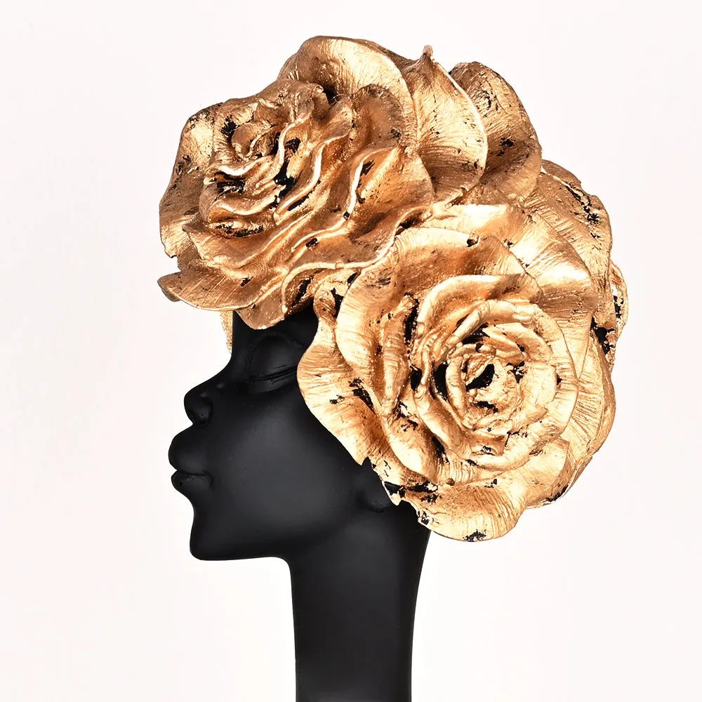 State-of-the-art Set of 3 Stunning Black Lady-like Figurines with Gold Accents
