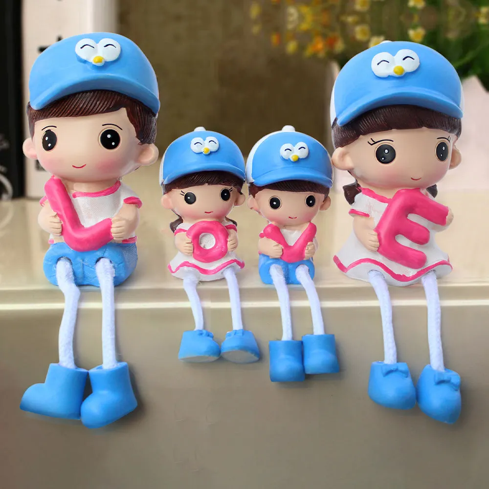 Stunning Blue & Pink Family Couple Showpiece Statues for Valentine's Day (Set of 4)