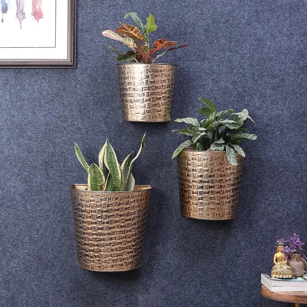 Stunning Gold & Black Hammered Wall Planter Set of 3