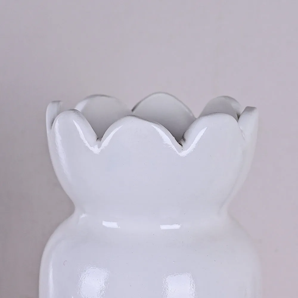 Stunning Mid-size Gift Wrap Shaped High-quality Ceramic Flower Vase (Available in Multiple colors) Pink