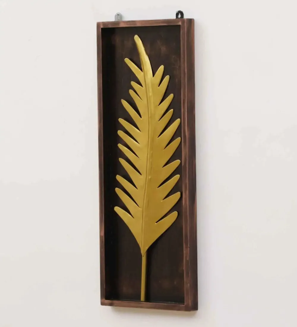 Stunning Palm Leaf With Wooden Frame Metal Wall Art Décor