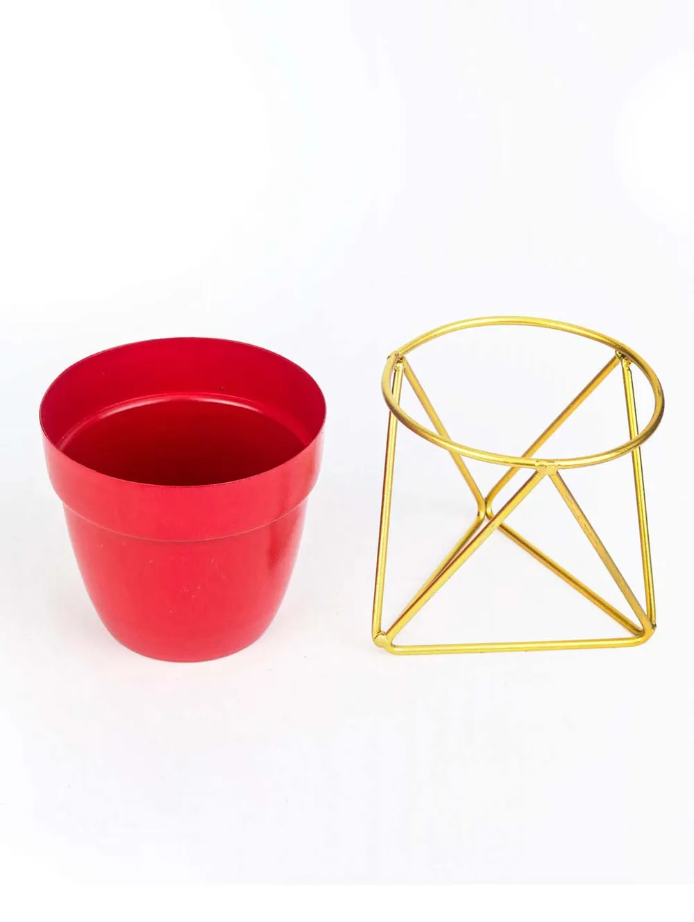Stunning Red and Gold Resilient Metal Plant Pot Set Of 1 Single Piece