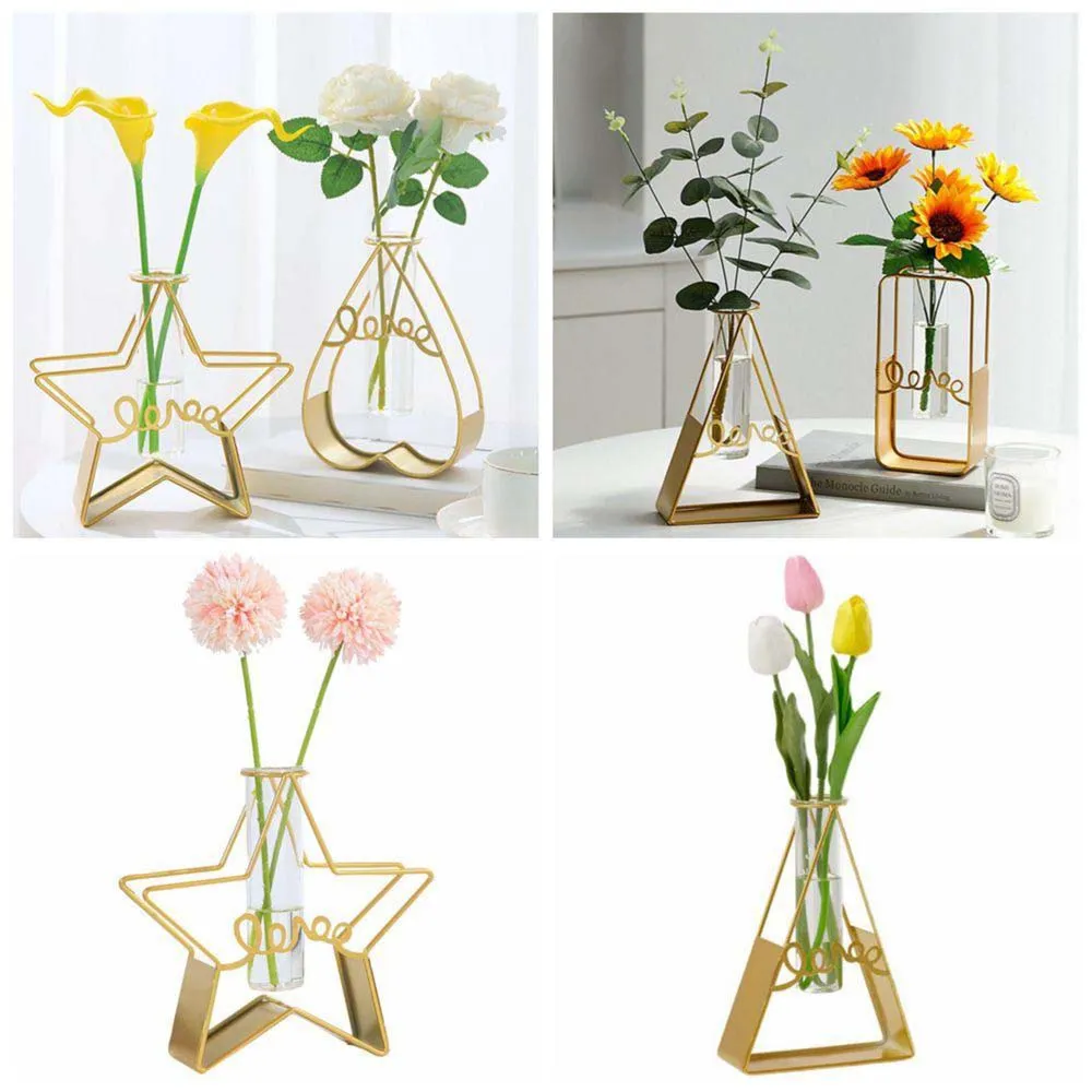 Stunning Stelliform Triangular Shaped Glass Vase