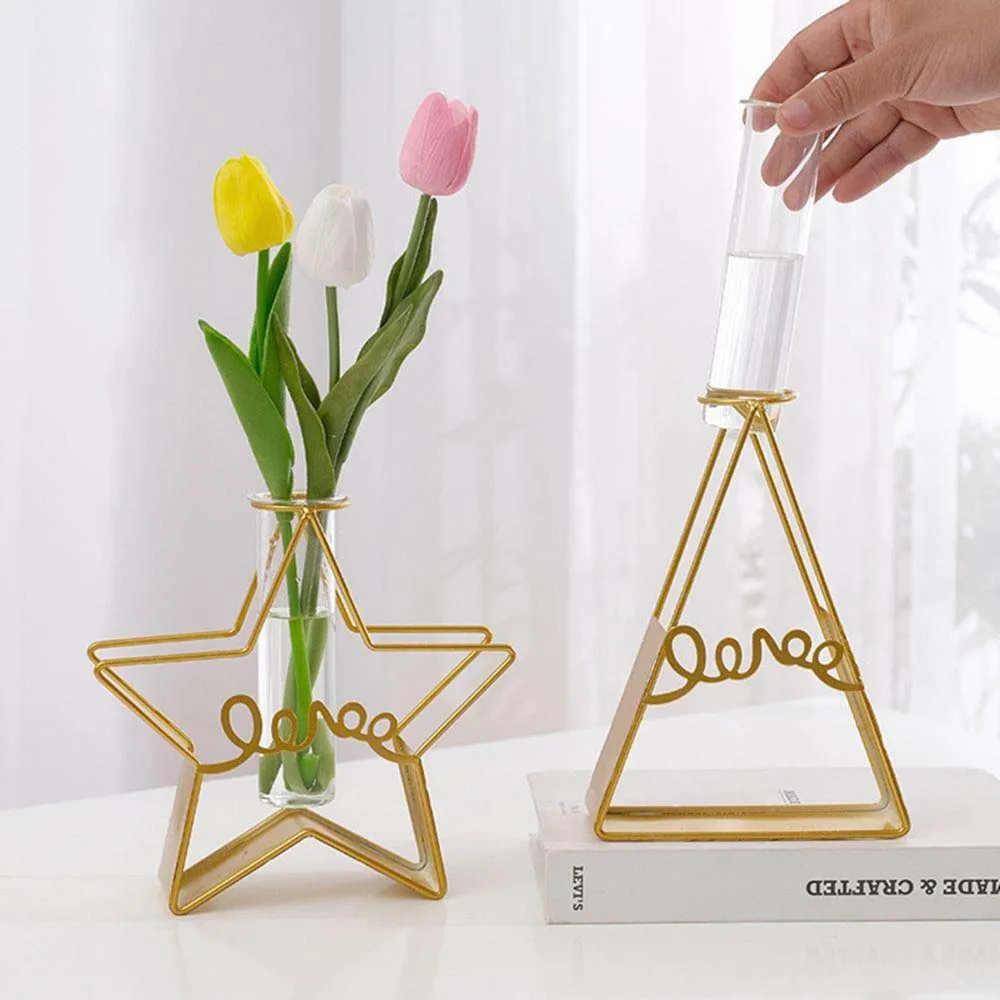 Stunning Stelliform Triangular Shaped Glass Vase